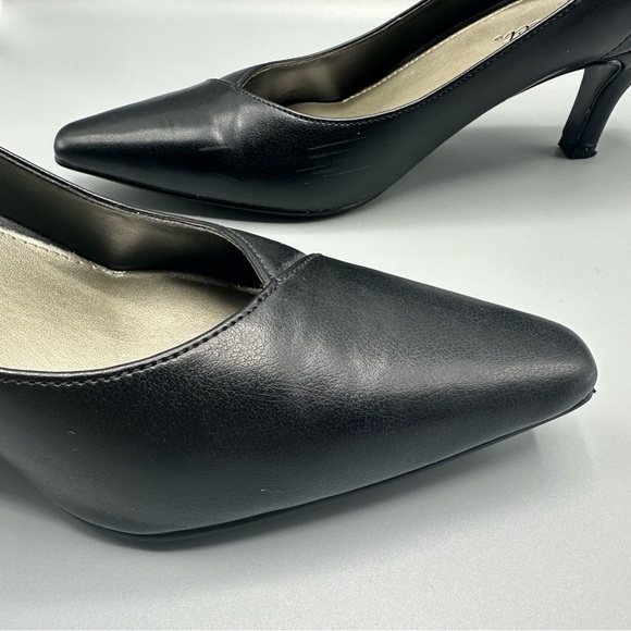 Easy Street Pump Classic Heeled Shoes Women’s Size 8 M Black - Picture 8 of 10